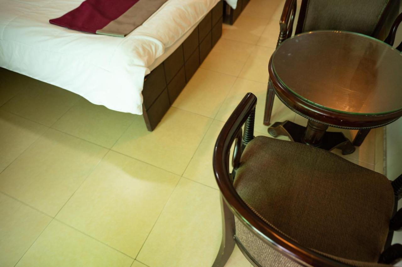 Korkdam Hotel Taifa Ngoại thất bức ảnh